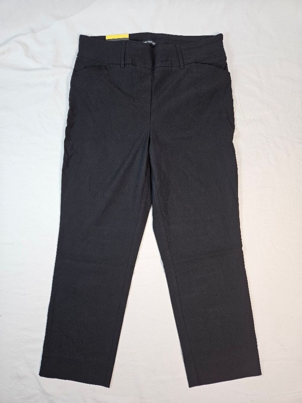 NWT Size 6 Hilary Radley Black Cropped Ankle Pants Capri Stretch Pull-On Comfort